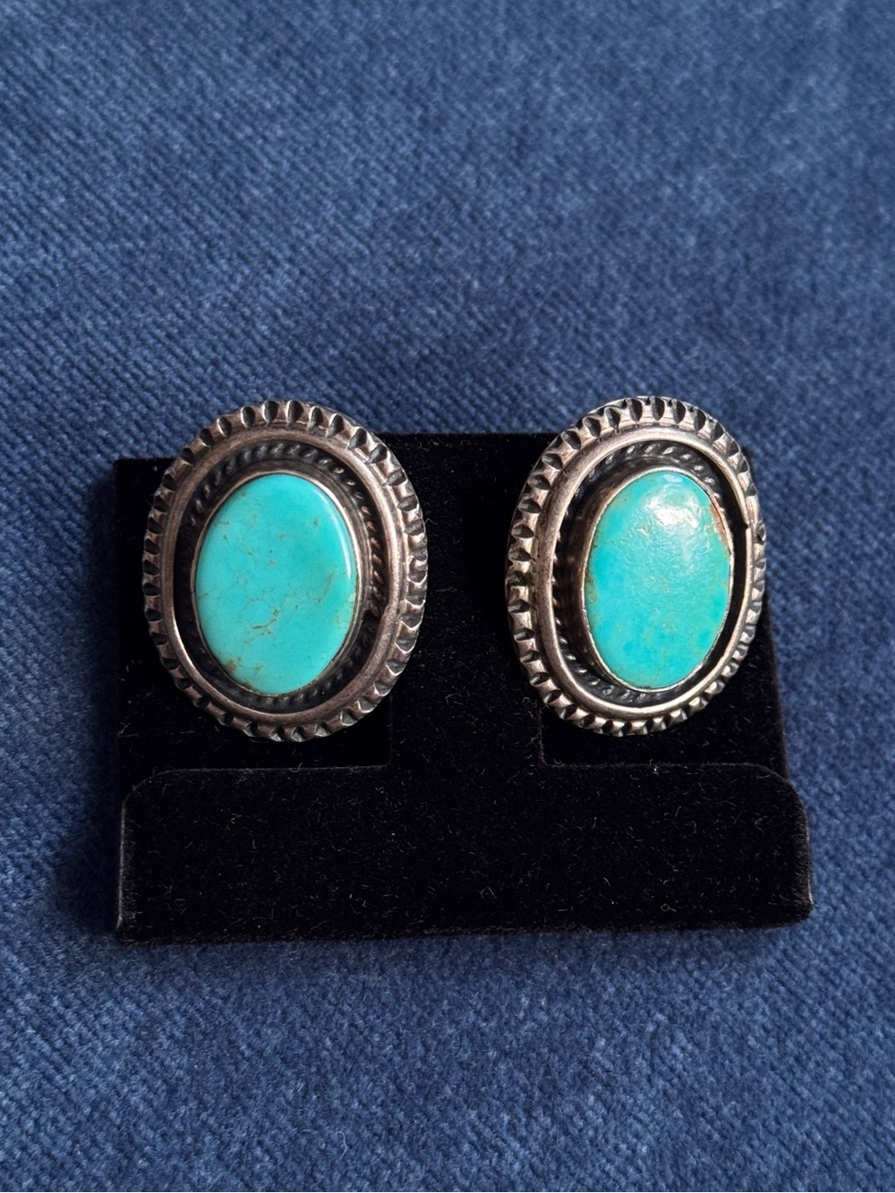 Vintage Native American Sterling Silver oval turquoise cabochon sign Earrings